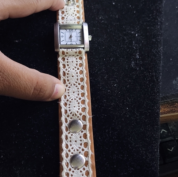 💜Decree Watch - Picture 3 of 8